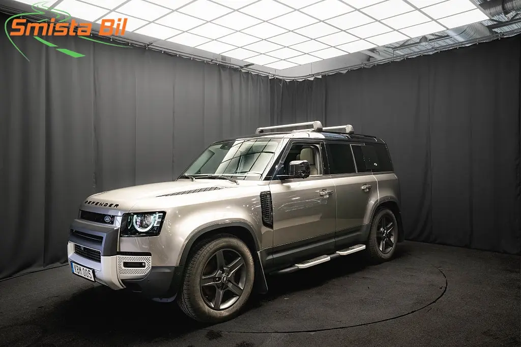 Land Rover Defender 2023