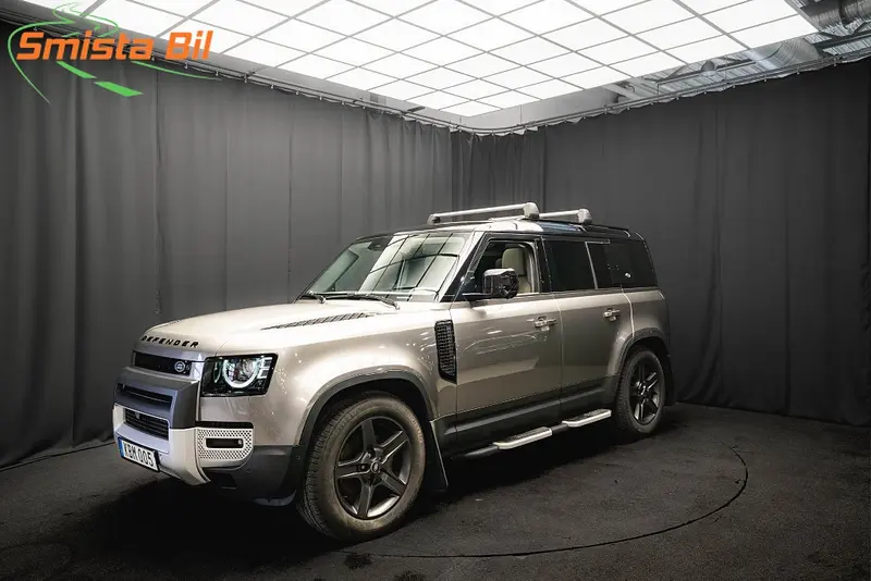 Land Rover Defender 2023