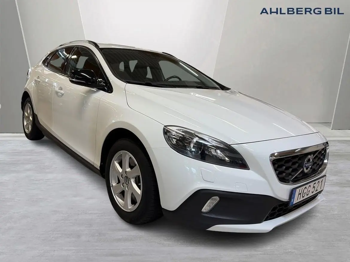 Volvo V40 2015
