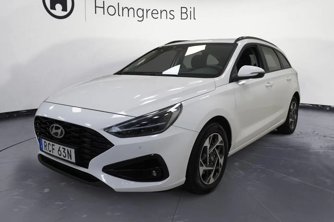 Hyundai i30 2025