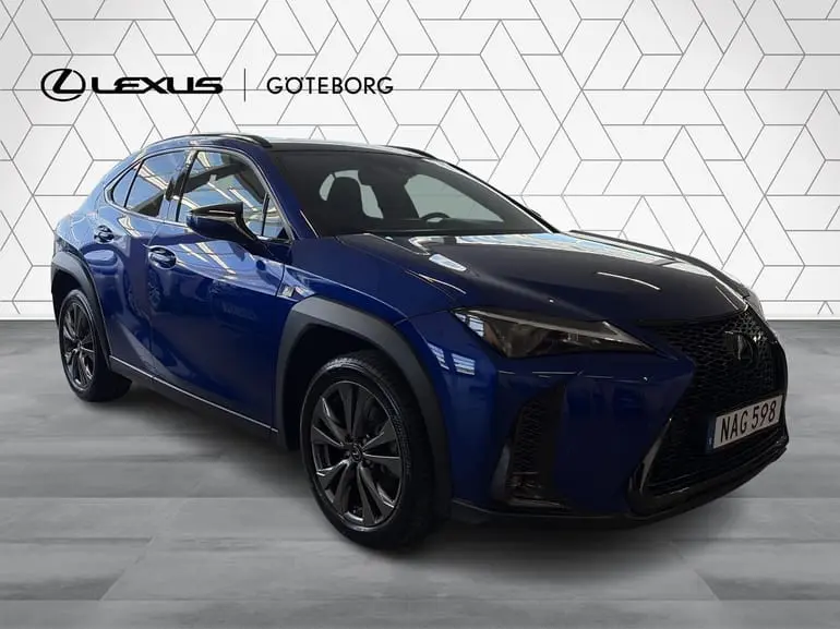 Lexus UX 2023