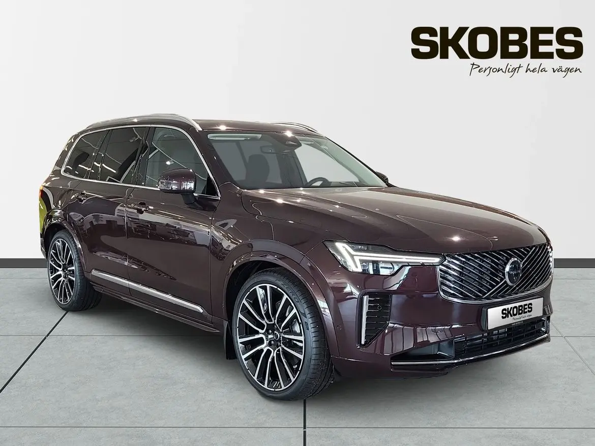 Volvo XC90 2025