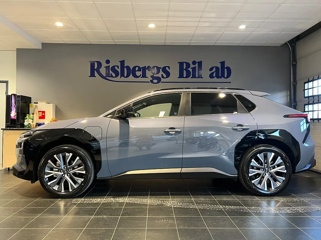 Subaru Solterra 2026