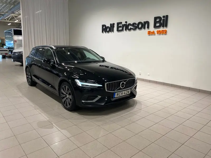 Volvo V60 2022