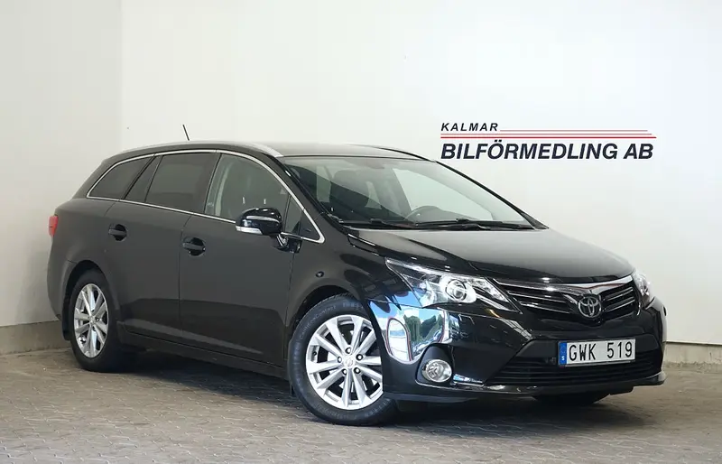 Toyota Avensis 2013