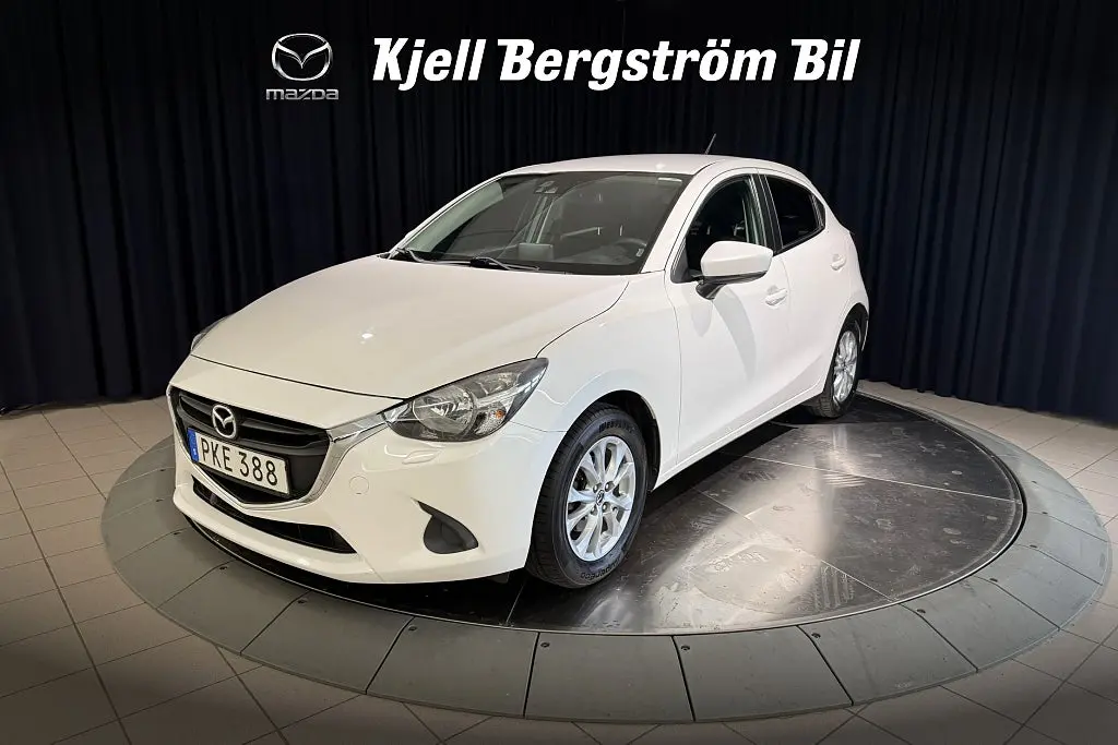 Mazda 2 2017