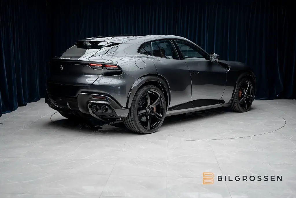 Ferrari Purosangue 2026