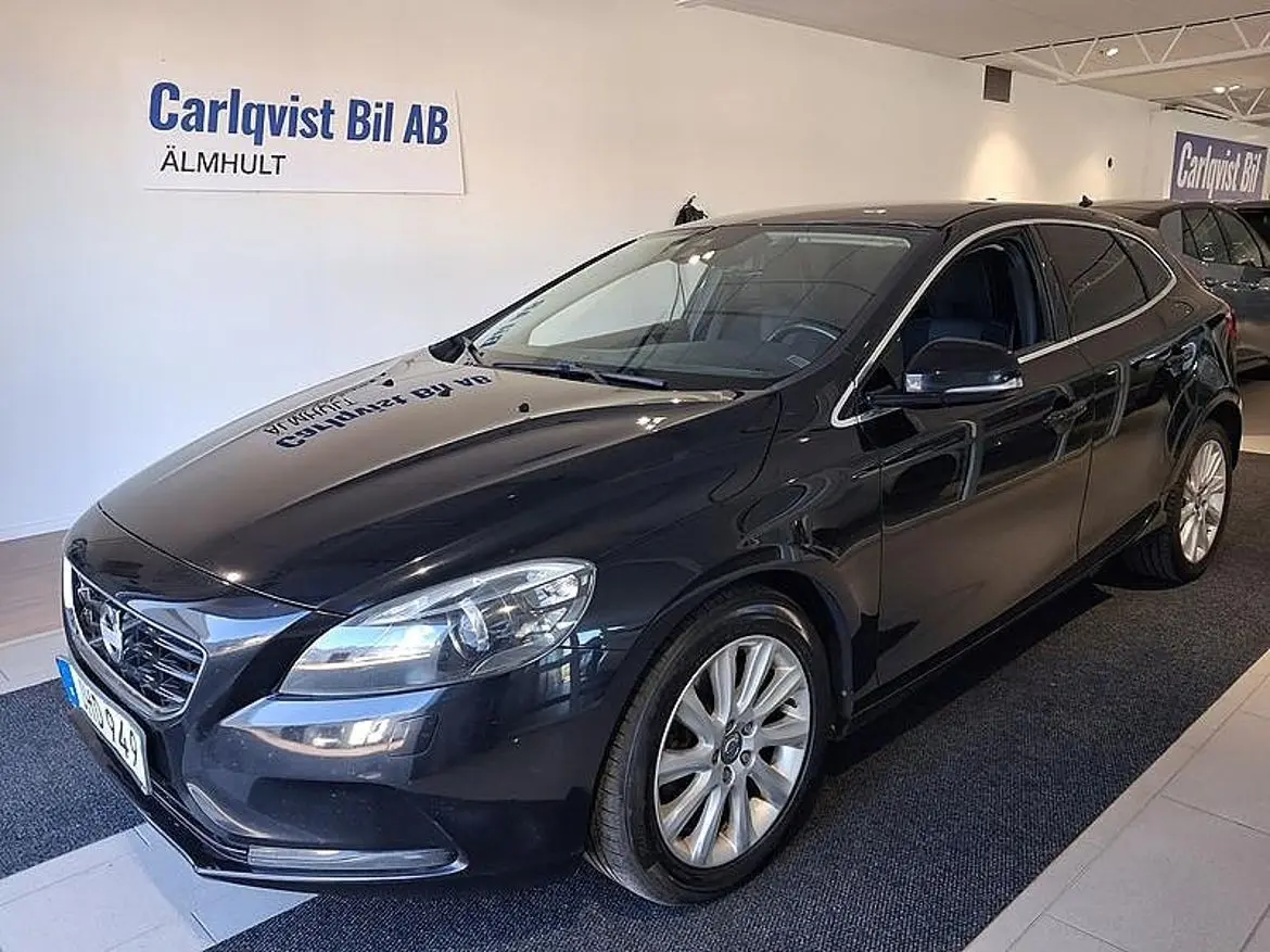 Volvo V40 2014