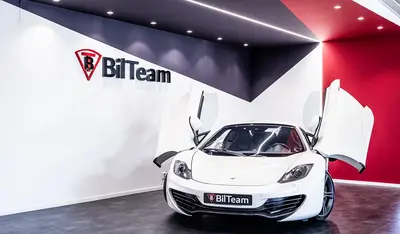 McLaren MP4-12C