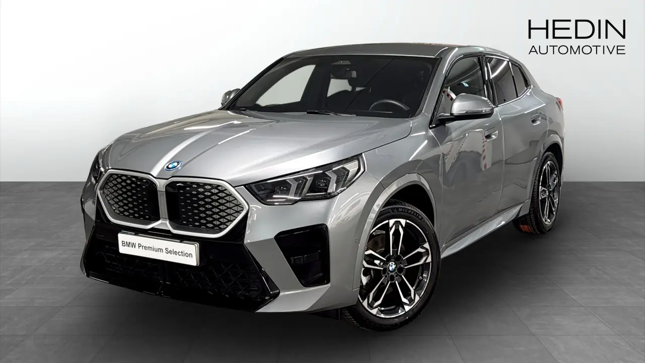 BMW iX2 2026