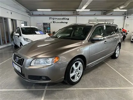 Volvo V70 2011