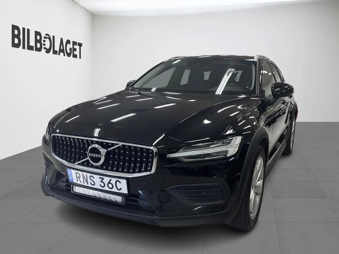 Volvo V60 2022