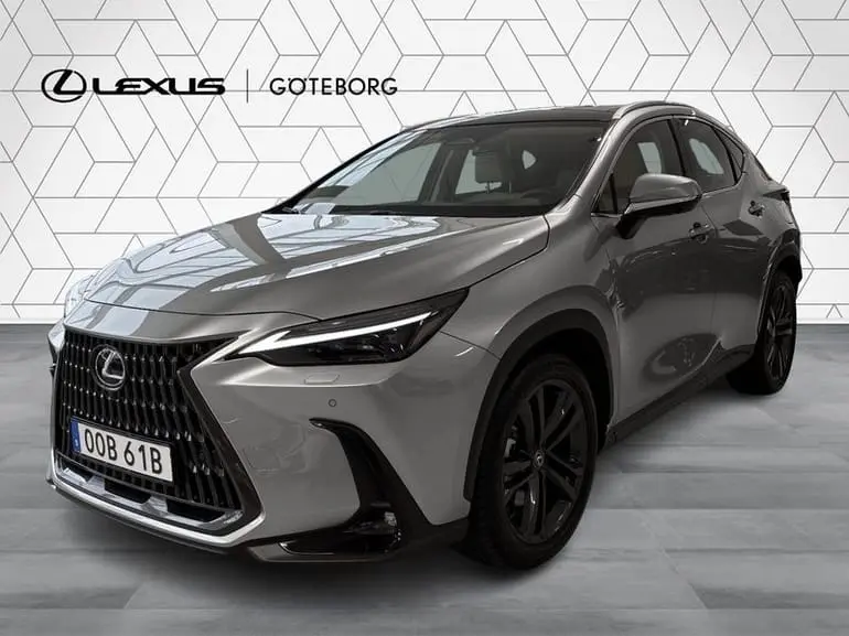Lexus NX 2025