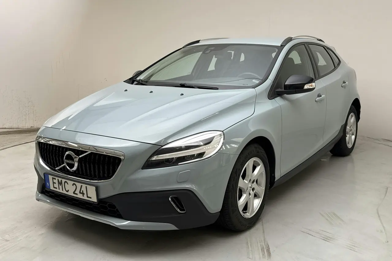 Volvo V40 2019