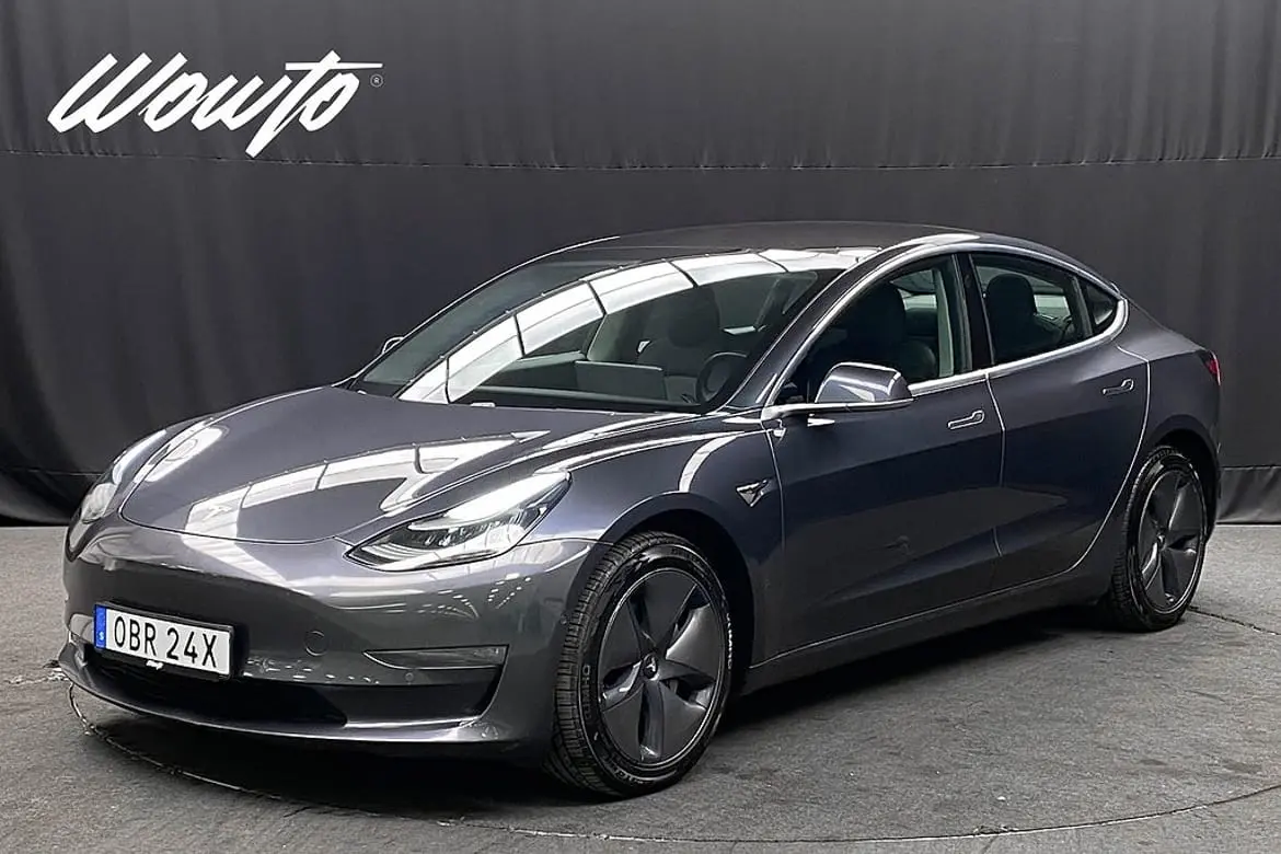 Tesla Model 3 2019