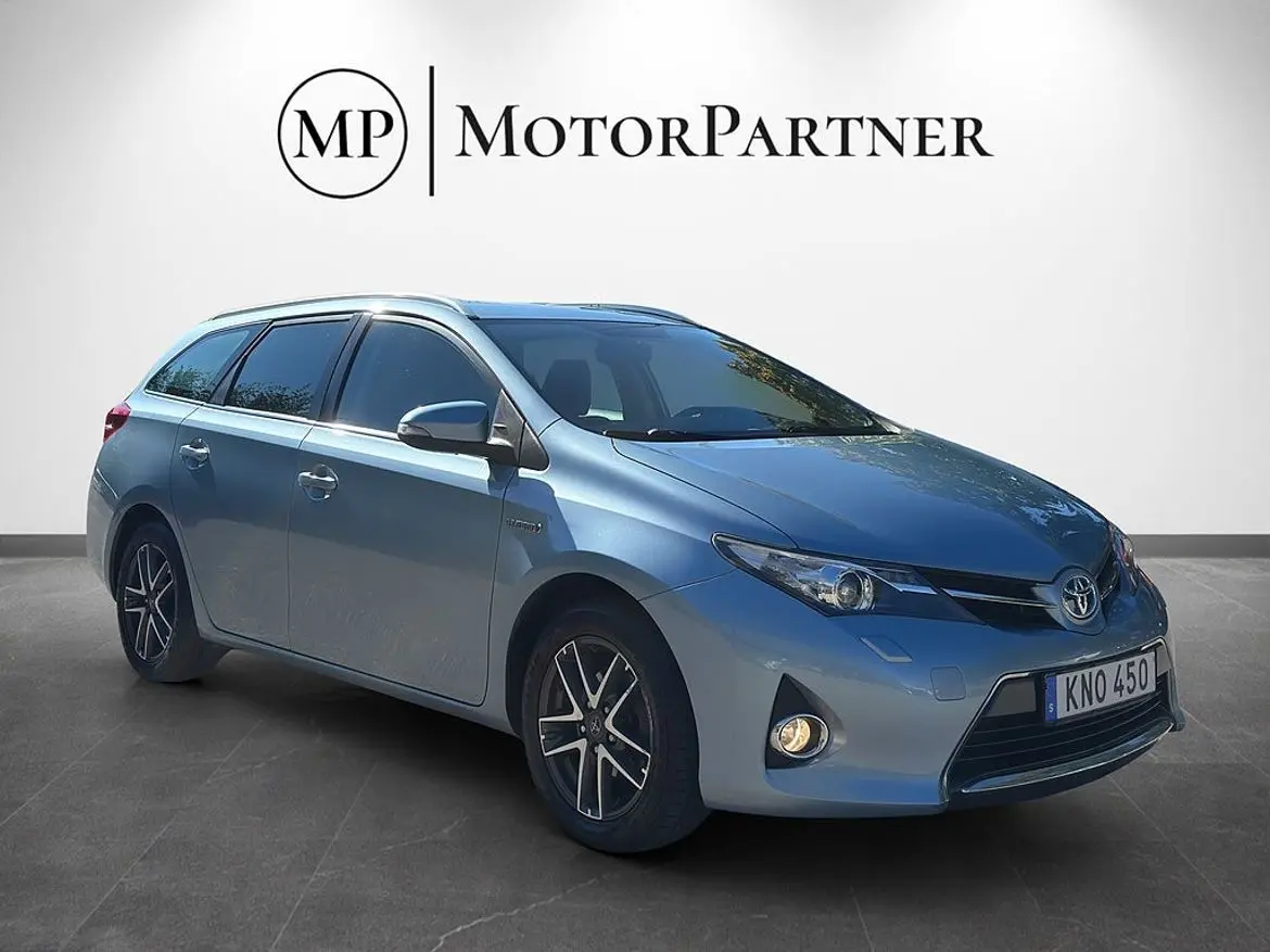 Toyota Auris 2014