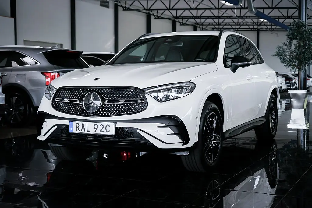 Mercedes-Benz GLC 2023
