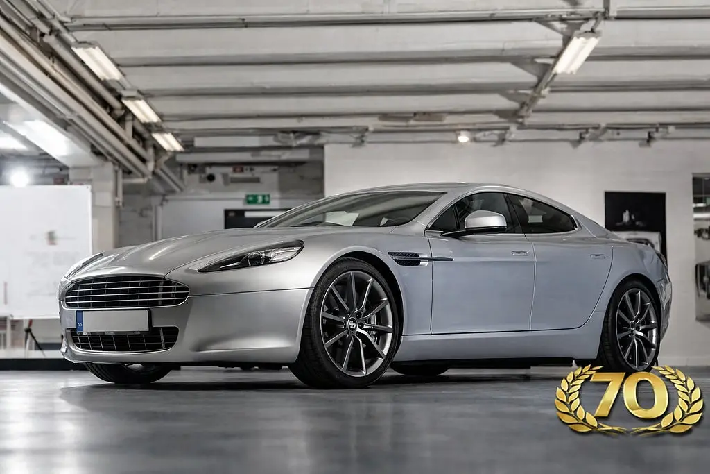 Aston Martin Rapide 2011