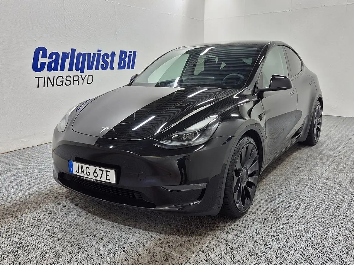Tesla Model Y 2023