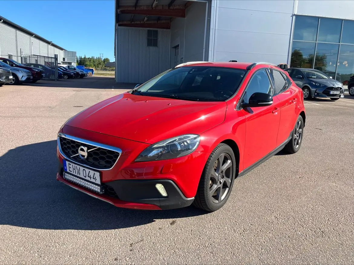 Volvo V40 2015