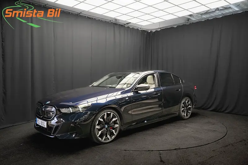 BMW i5 2024