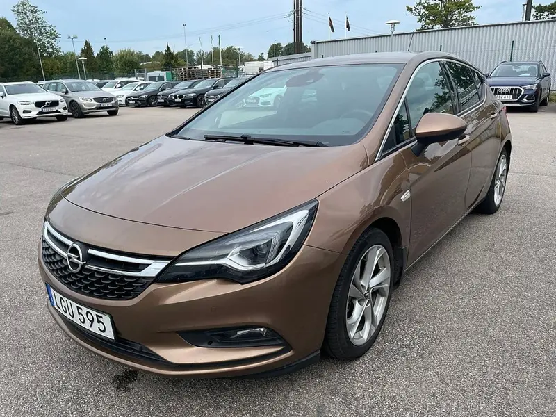 Opel Astra 2016