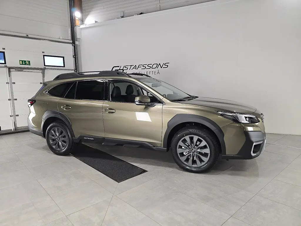 Subaru Outback 2025