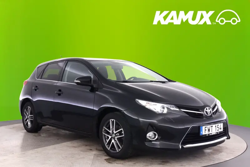 Toyota Auris 2015