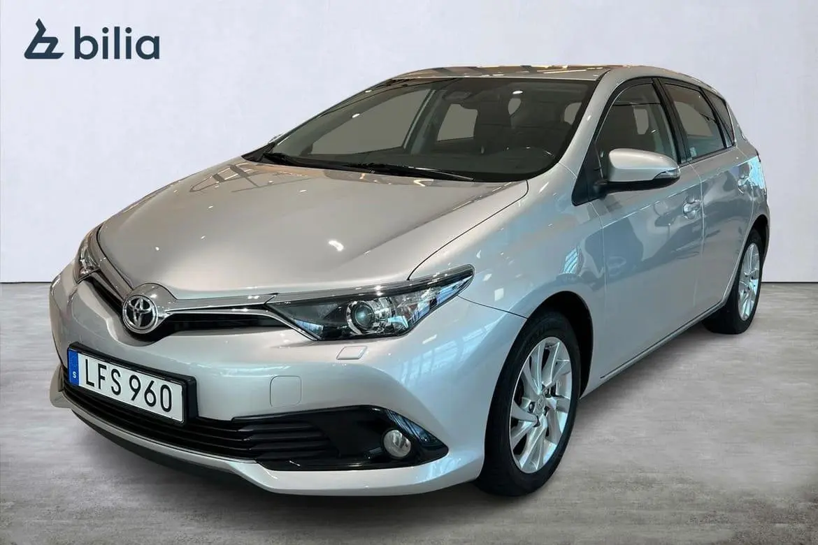 Toyota Auris 2016