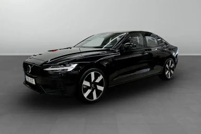 Volvo S60 2024