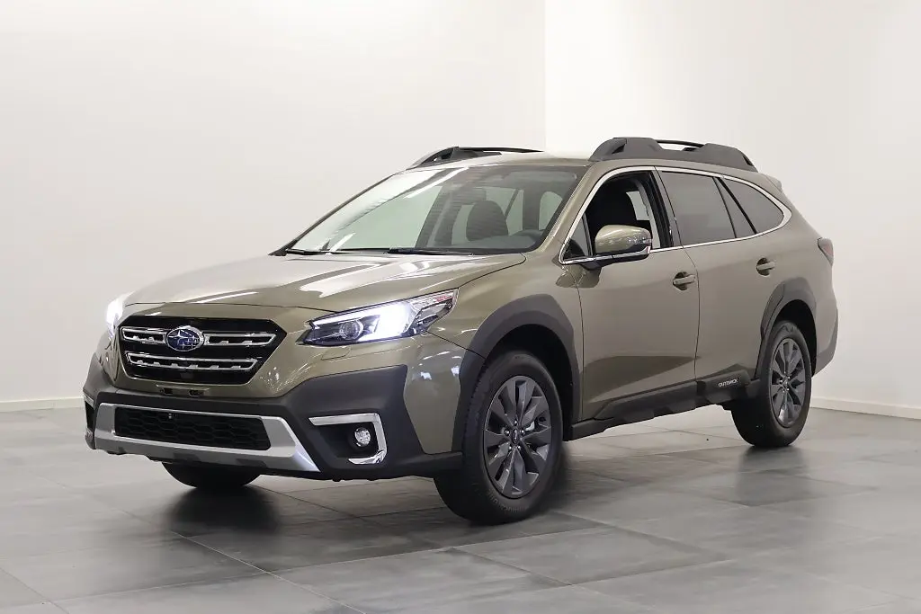 Subaru Outback 2025