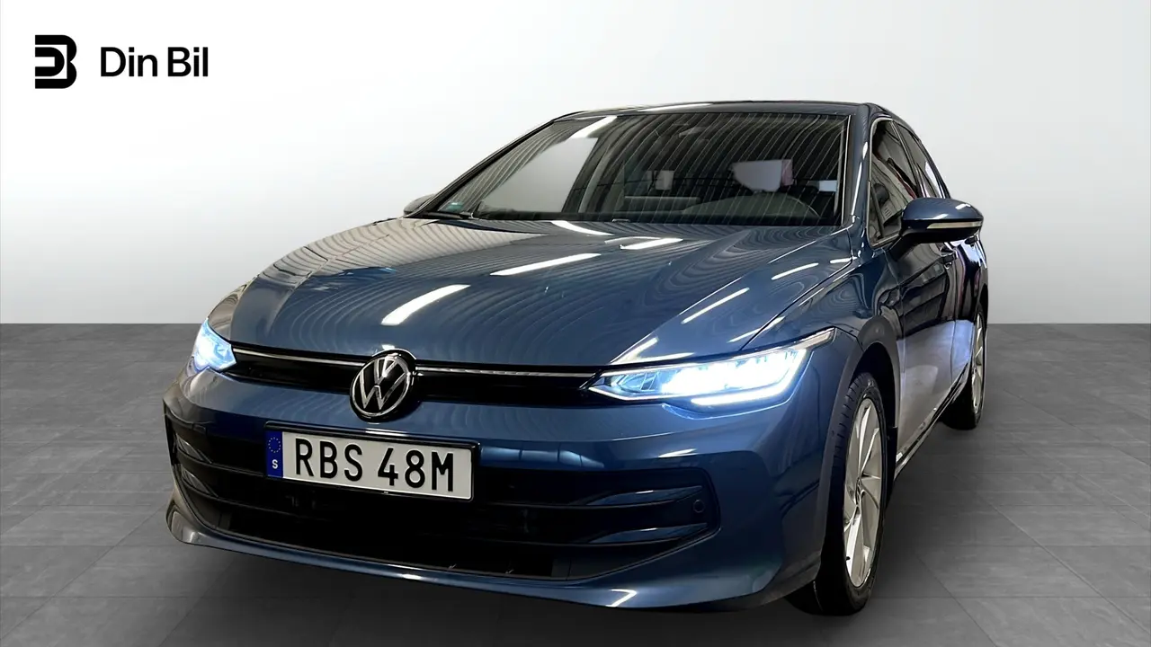 Volkswagen Golf 2025